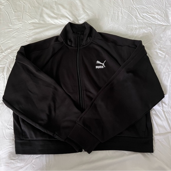Puma Black Full-Zip Jacket - Picture 1 of 5
